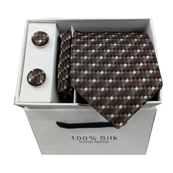 Gravata Xadrez, Castanho