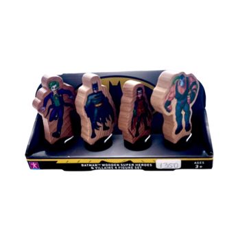 Conjunto Infantil 2 Vilões e 2 Súper Hérois, Batman 3 anos +