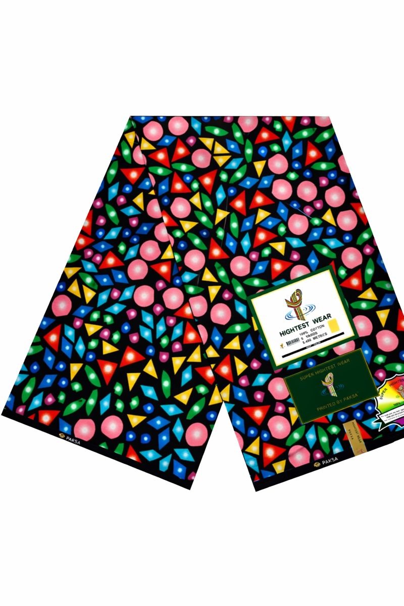 Capulana africana geométrica multicolorida em 100% algodão da marca Highest Wear sobre fundo branco