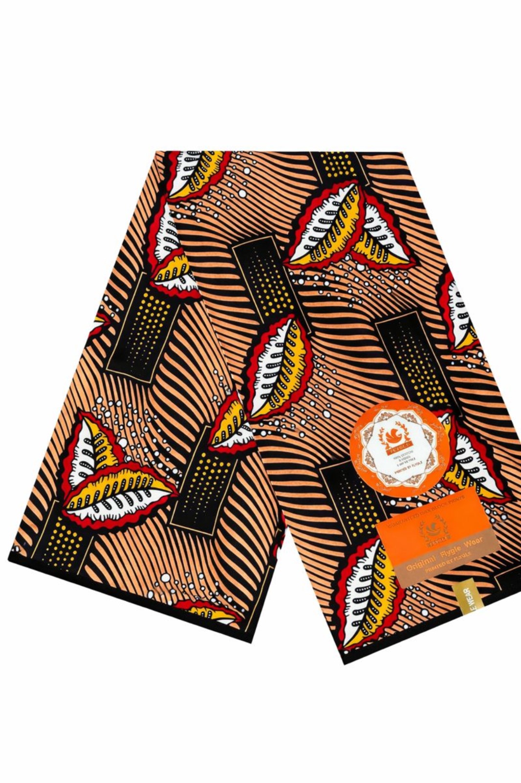 Capulana africana em algodão com estampa tradicional colorida em fundo branco