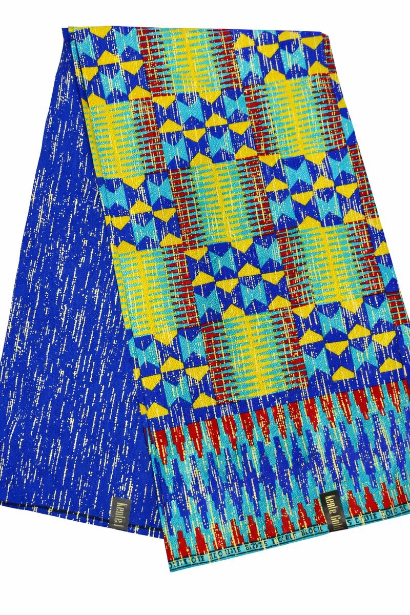 Capulana africana estilo Kente em azul e amarelo com padrão geométrico tradicional